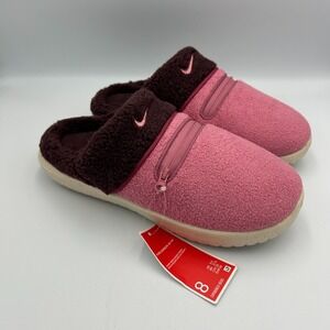 NIKE BURROW SE NA Fuzzy Slippers Size 8 Desert Berry Pink Zipper Pocket -NEW